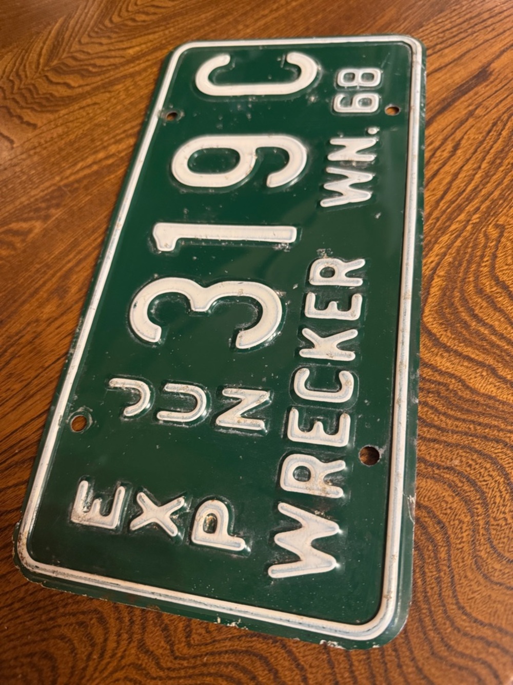 Vintage 1968 Washington Aluminum Green Embossed License Plate - 3169 Wrecker